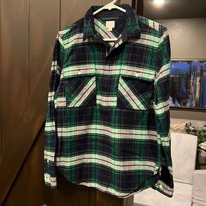 J. CREW - pull over flannel shirt.- small